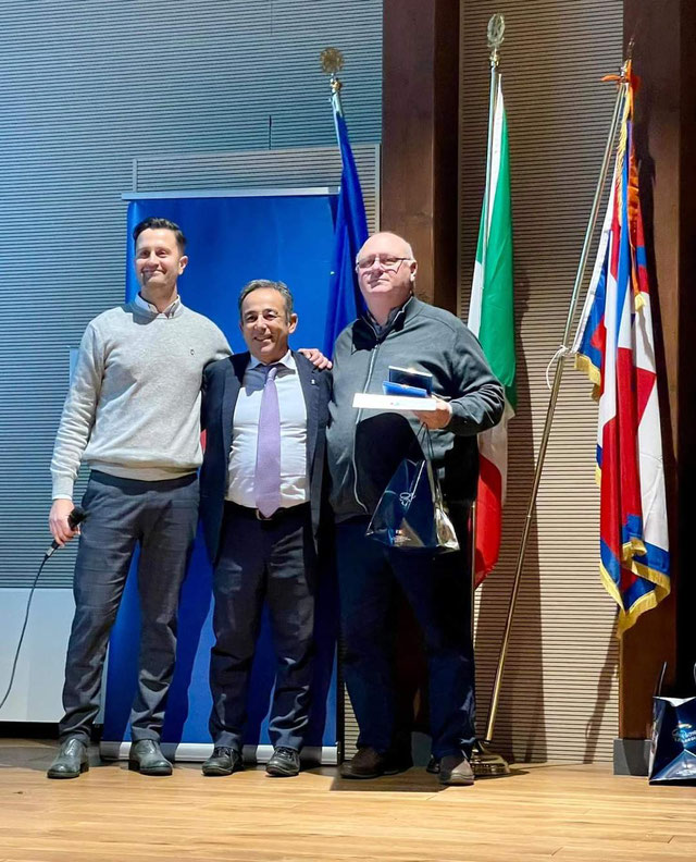 CONSEGNA STELLA DI BRONZO