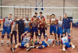 ESORDIO PRIMA DIVISIONE