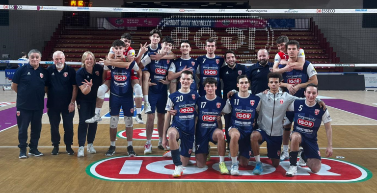 I RAGAZZI DELLA PRIMA SQUADRA CHE CONVINCONO ED EMOZIONANO